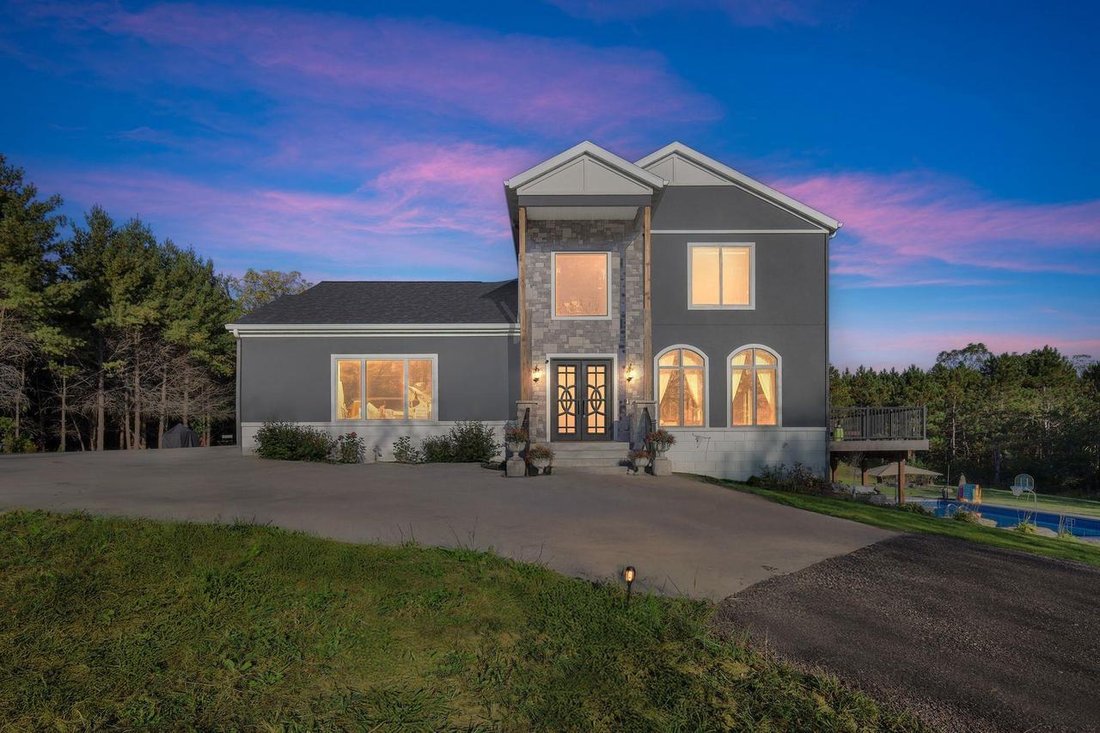 House in Portage, Wisconsin, United States 1 - 18565135