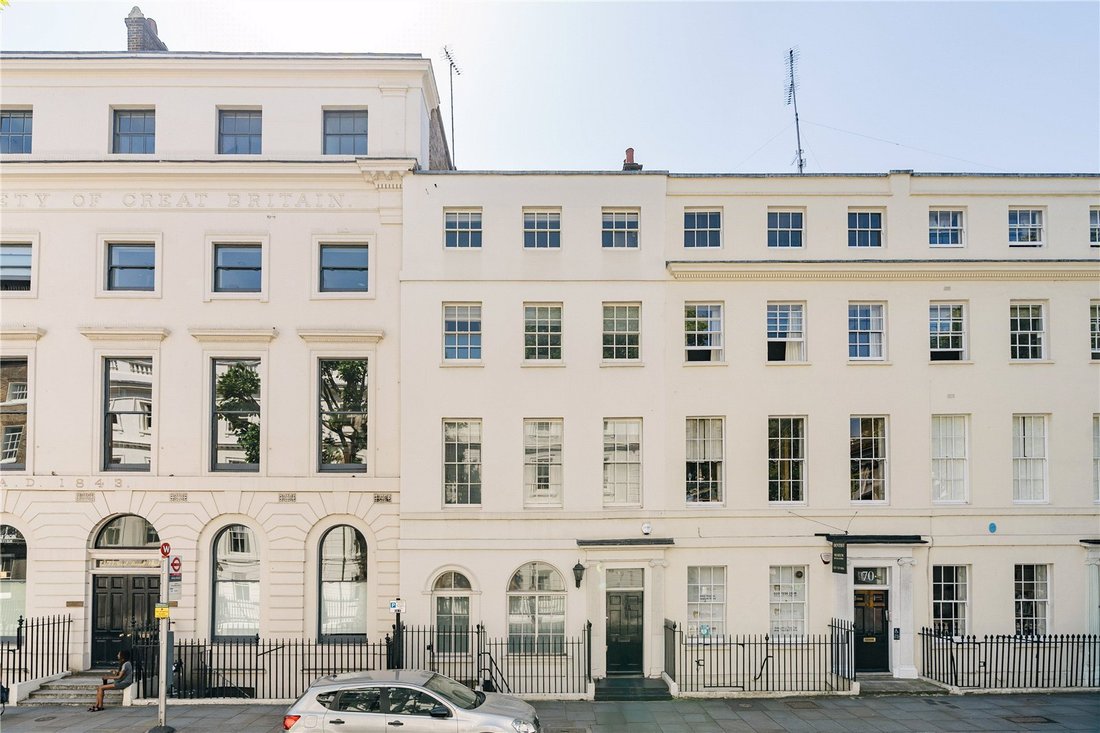 House in Holborn, Camden, England 1 - 18559627