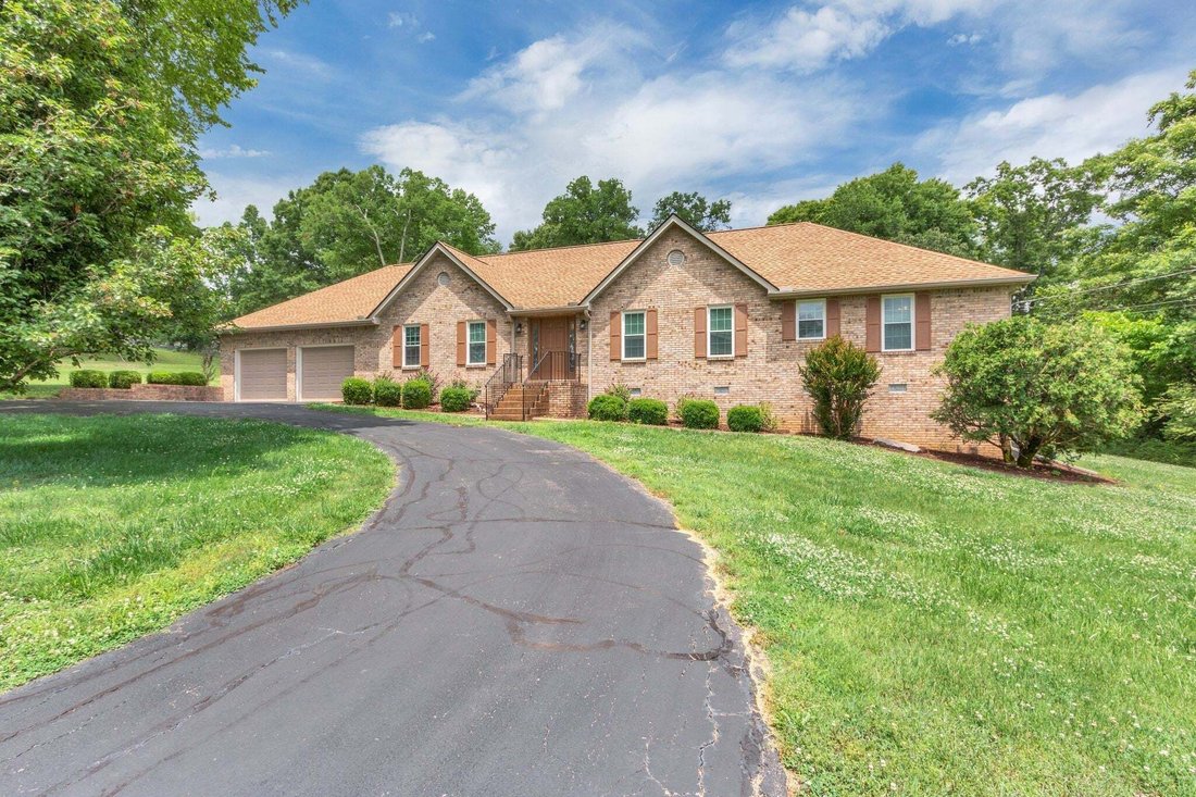 House in Columbia, Tennessee, United States 2 - 18564847