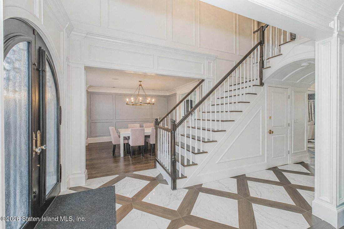 House in New York, New York, United States 5 - 18558047