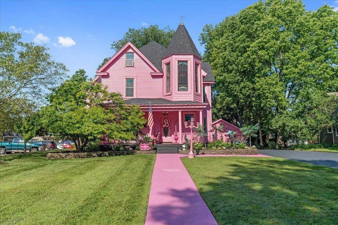 House in Hudson, Wisconsin, United States 2 - 18564059