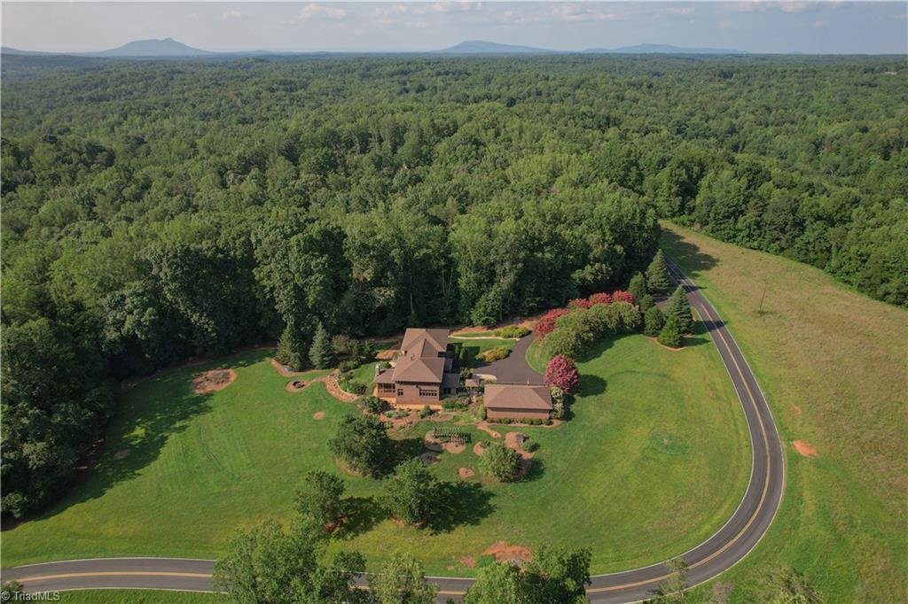 House in Tobaccoville, North Carolina, United States 3 - 18561583