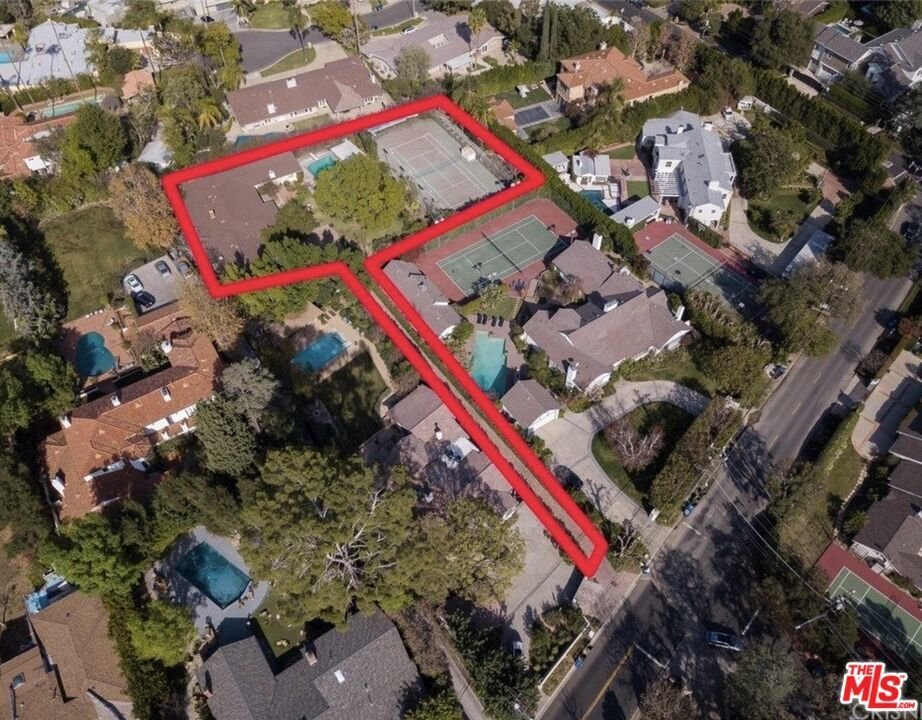 House in Los Angeles, California, United States 5 - 18561195