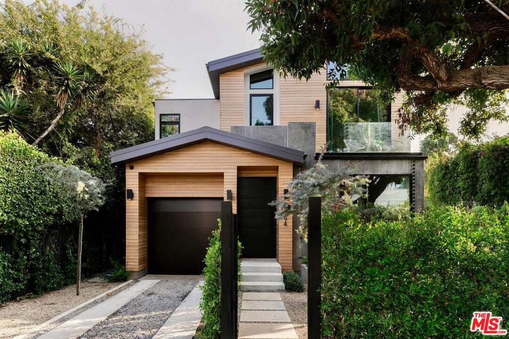 House in Los Angeles, California, United States 1 - 18561175