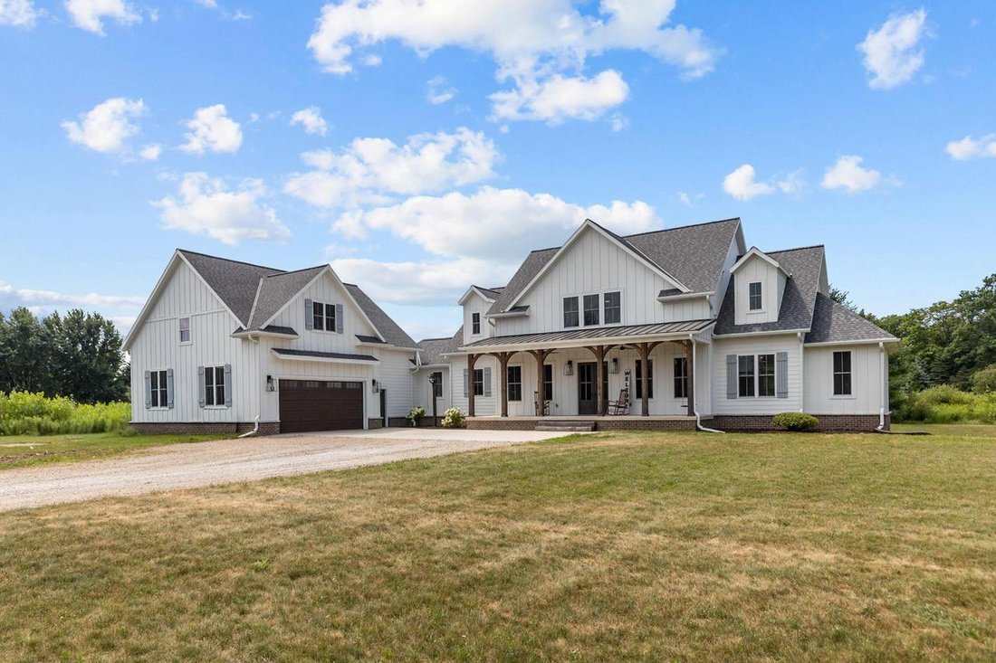 House in Little Suamico, Wisconsin, United States 1 - 18561531