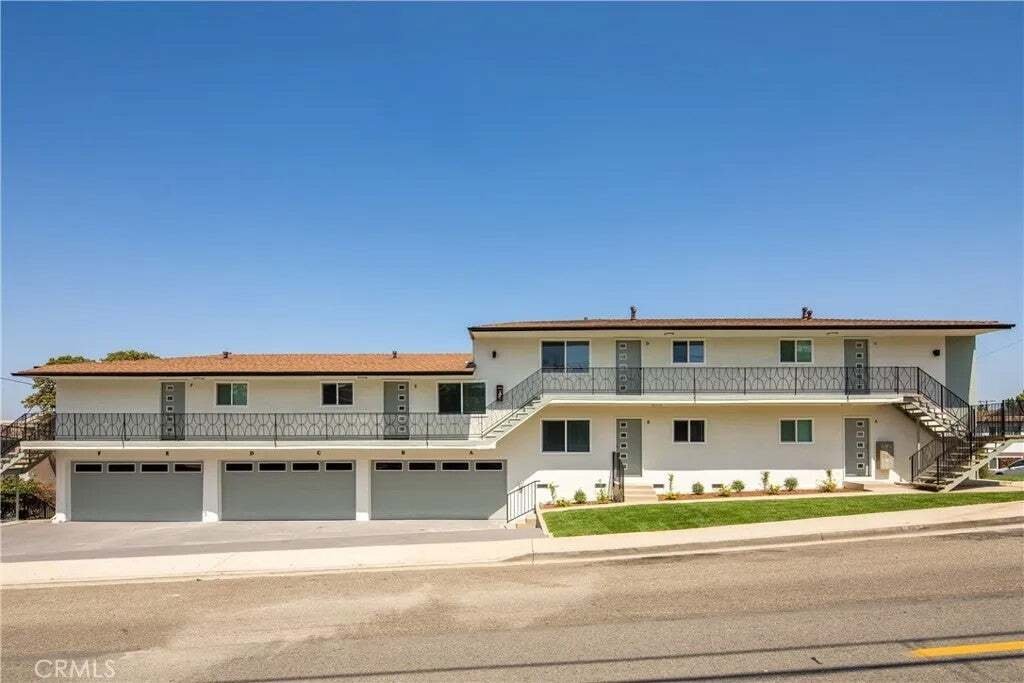 Torrance, California, United States 3 - 18562406