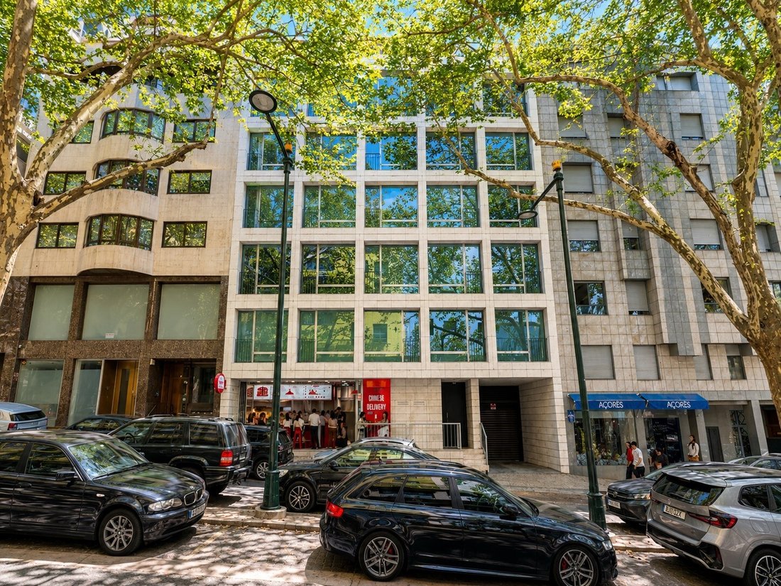Apartment in Avenidas Novas, Lisbon, Portugal 2 - 18566213