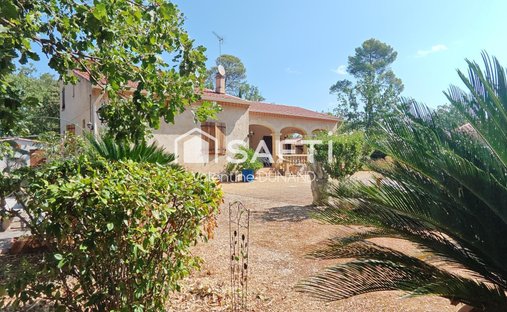Haus in Brignoles, Provence-Alpes-Côte d'Azur, Frankreich 1