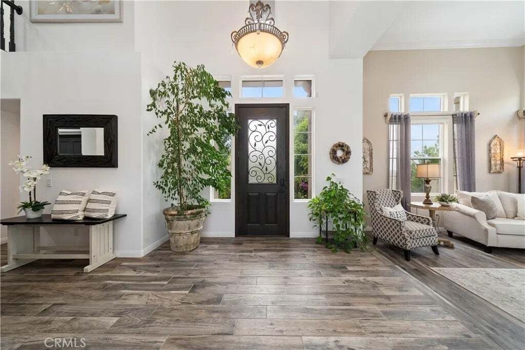 Condo in Los Angeles, California, United States 5 - 18559322