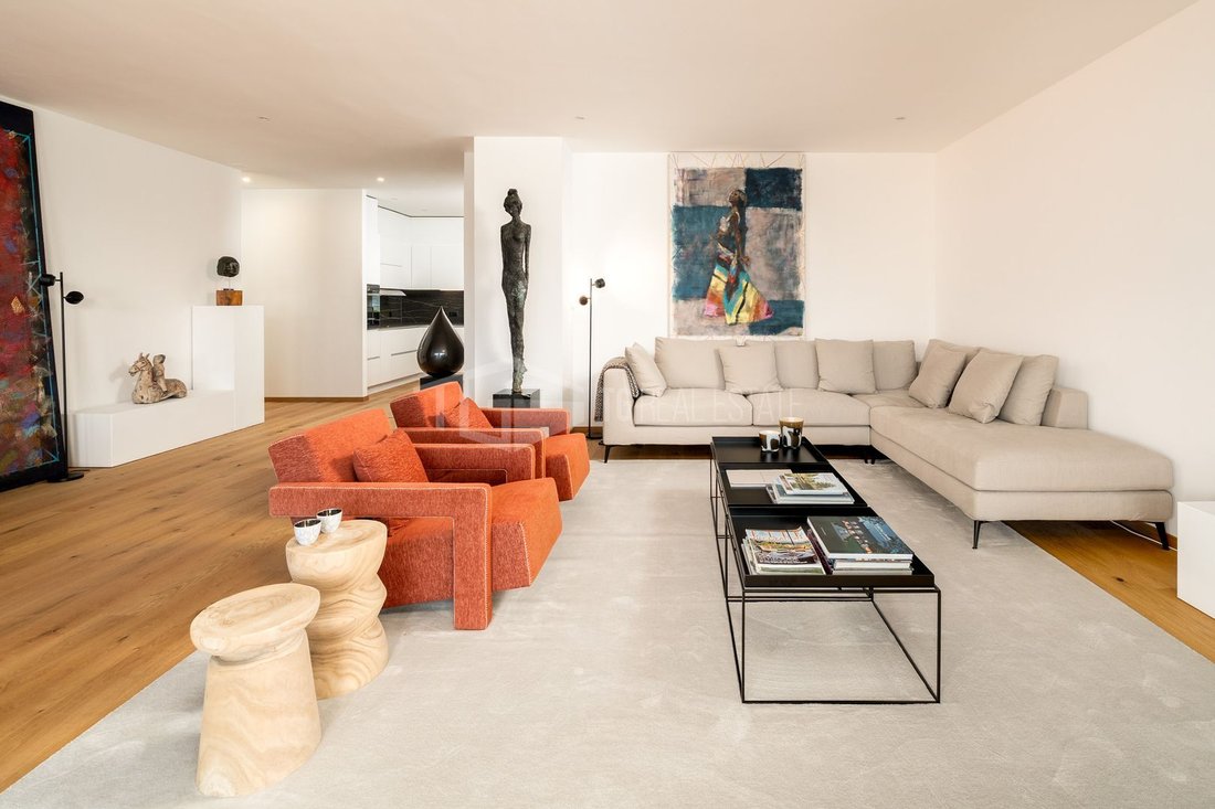 House in Collina d'Oro, Ticino, Switzerland 3 - 18558016