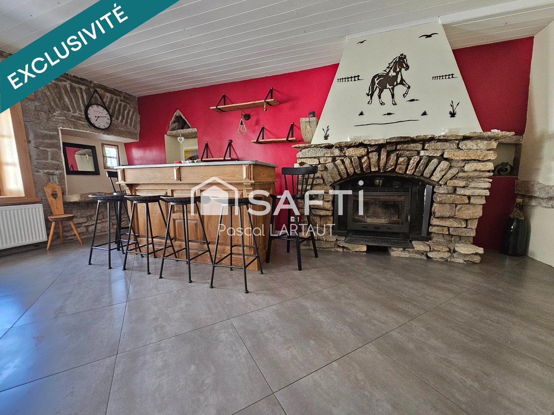 House in Chateau-Chalon, Bourgogne – Franche-Comté, France 3 - 18566736