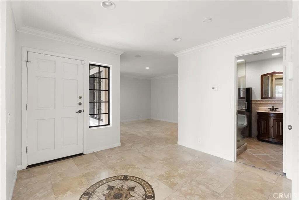 Condo in Orange, California, United States 5 - 18565100