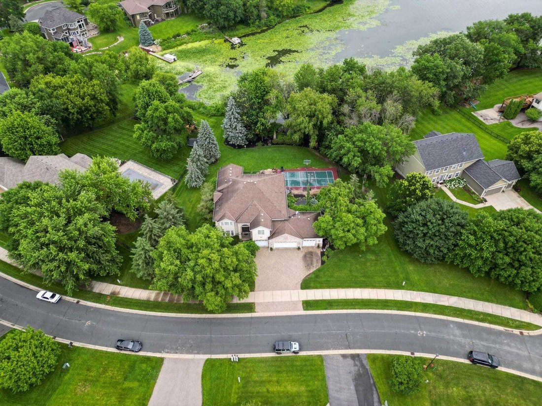 House in Eden Prairie, Minnesota, United States 2 - 18564150
