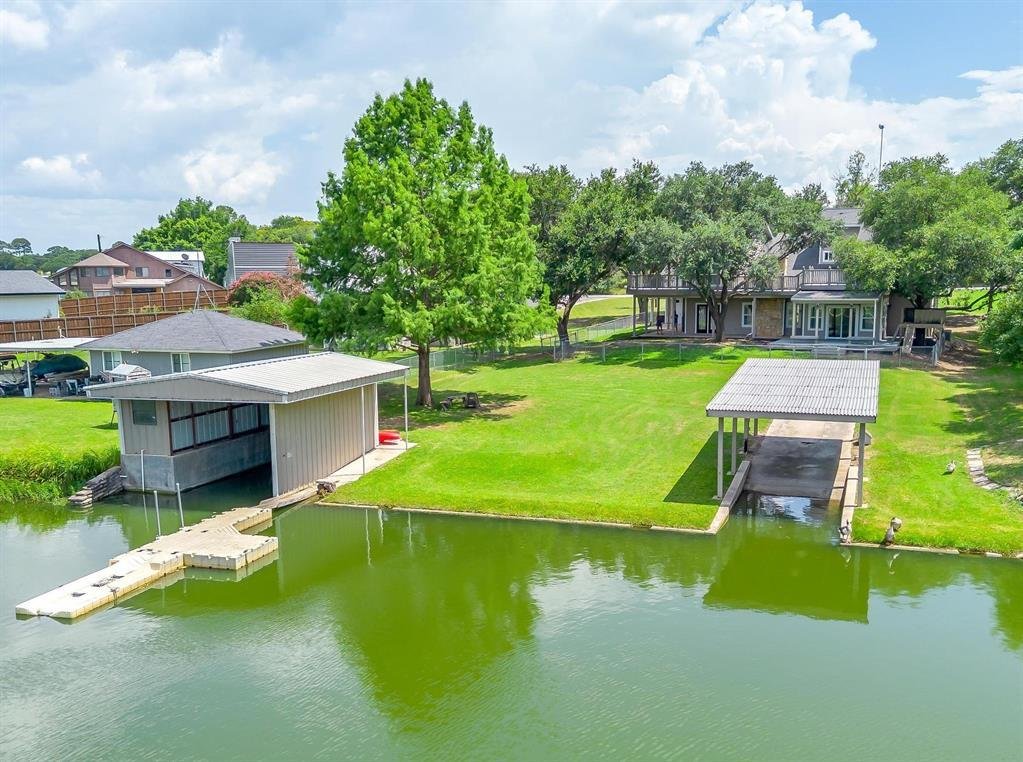 House in Azle, Texas, United States 4 - 18559460