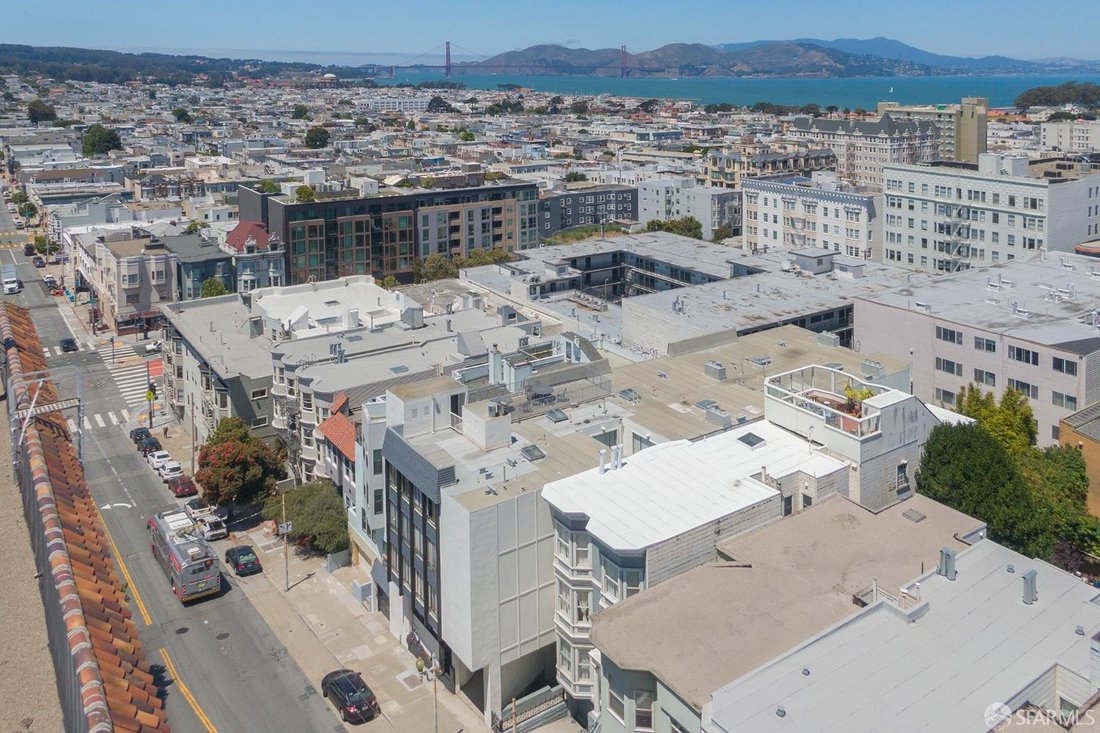 San Francisco, California, United States 2 - 18558066