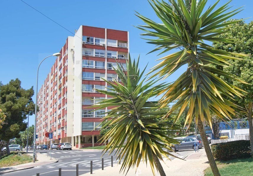 Apartment in Oeiras e Sao Juliao da Barra, Paco de Arcos e Caxias, Lisbon, Portugal 1 - 18566211
