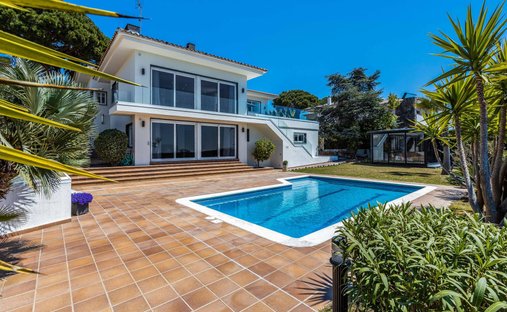 Villa à Alella, Catalogne, Espagne 1