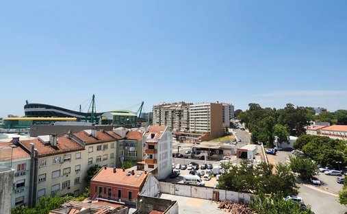 Apartment in Lumiar, Lisbon, Portugal 1