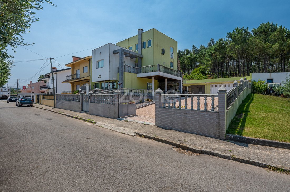 House in Sandim, Olival, Lever e Crestuma, Porto District, Portugal 2 - 18563456