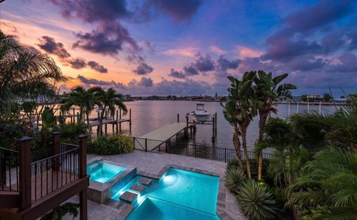 House in Indian Shores, Florida, United States 1