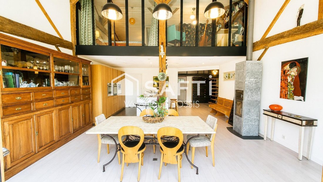 House in La Roche-sur-Yon, Pays de la Loire, France 1 - 18566737