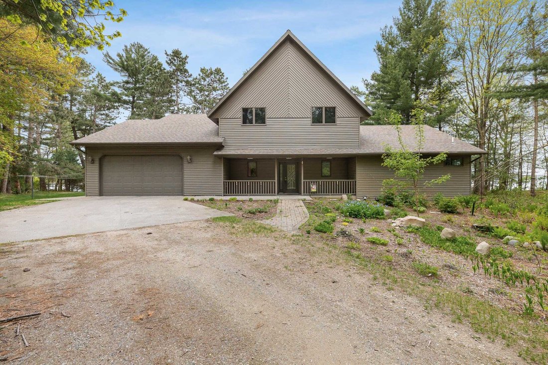House in Cushing, Minnesota, United States 4 - 18564598
