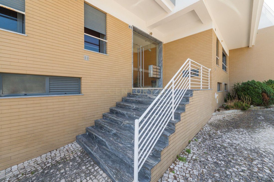 Apartment in Sao Domingos de Rana, Lisbon, Portugal 2 - 18566003
