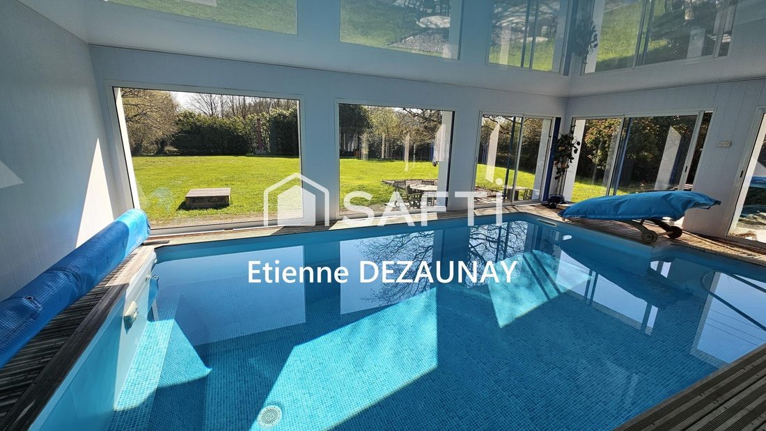 House in La Chapelle-des-Marais, Pays de la Loire, France 1 - 17459567