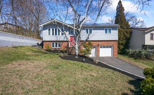 House in Clifton, New Jersey, United States 1