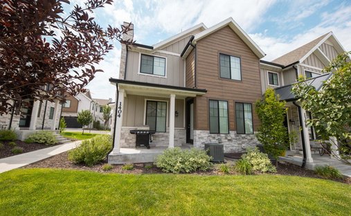 House in Sandy, Utah, United States 1