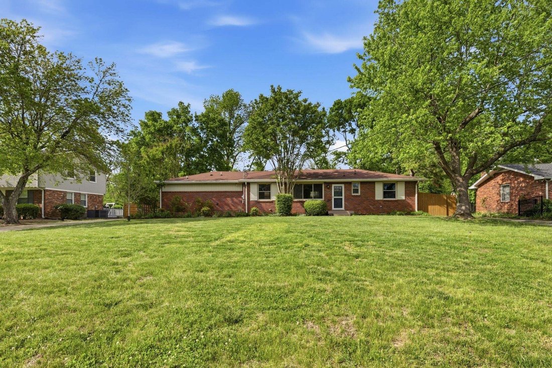 House in Nashville, Tennessee, United States 1 - 18562143
