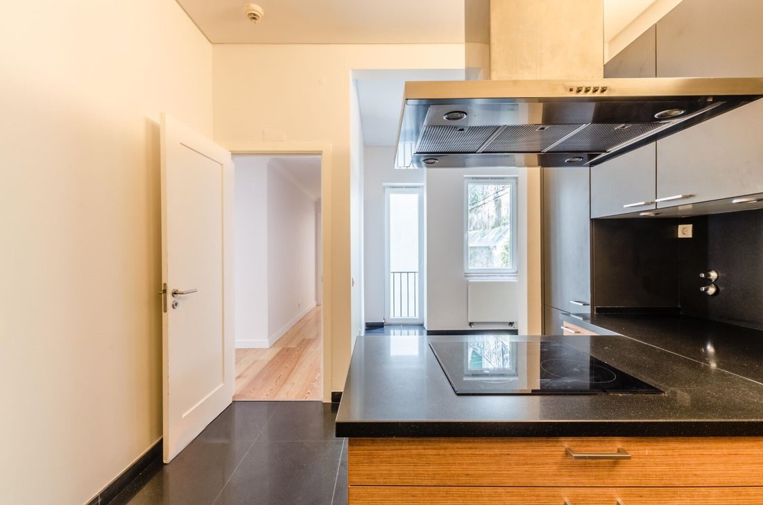 Apartment in Misericordia, Lisbon, Portugal 4 - 18560025