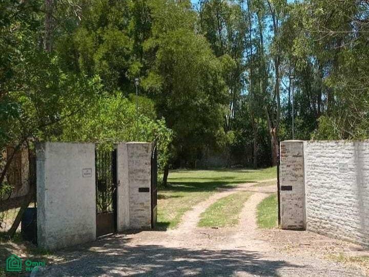 Land in Ingeniero Maschwitz, Buenos Aires Province, Argentina 4 - 17814544
