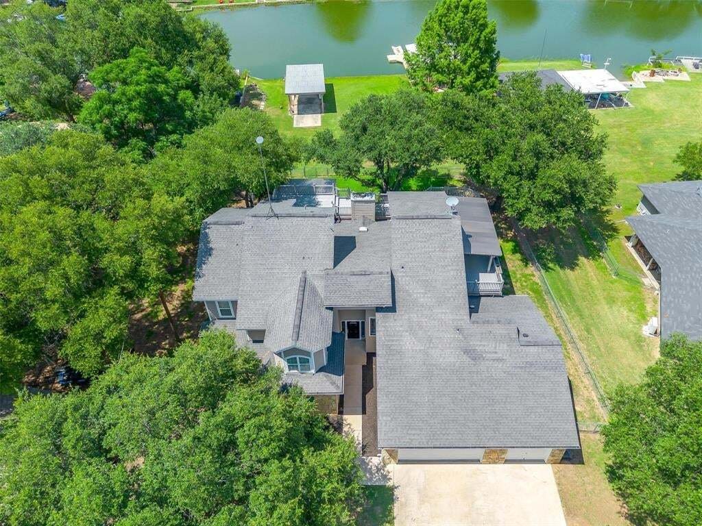 House in Azle, Texas, United States 5 - 18559460