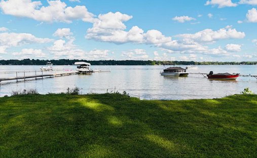 Land in Arden Hills, Minnesota, United States 1