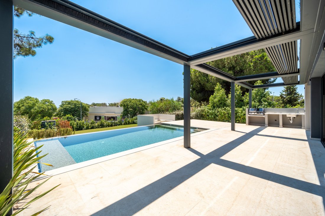 Villa in Elviria-Cabopino, Marbella, Spain 3 - 18565214