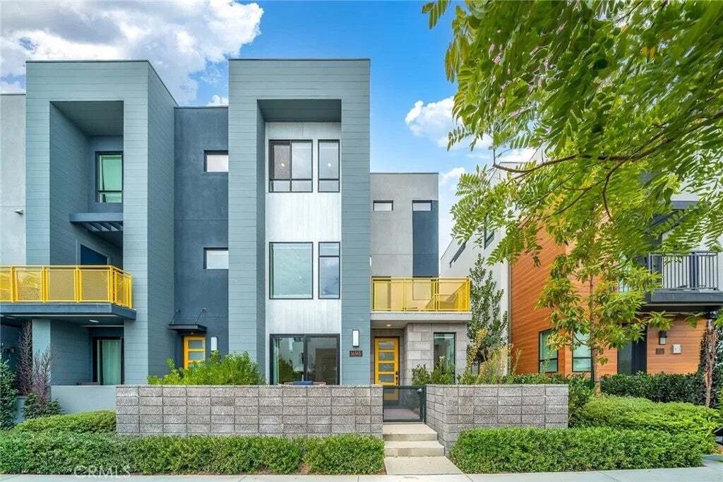 Condo in Irvine, California, United States 1 - 18559451