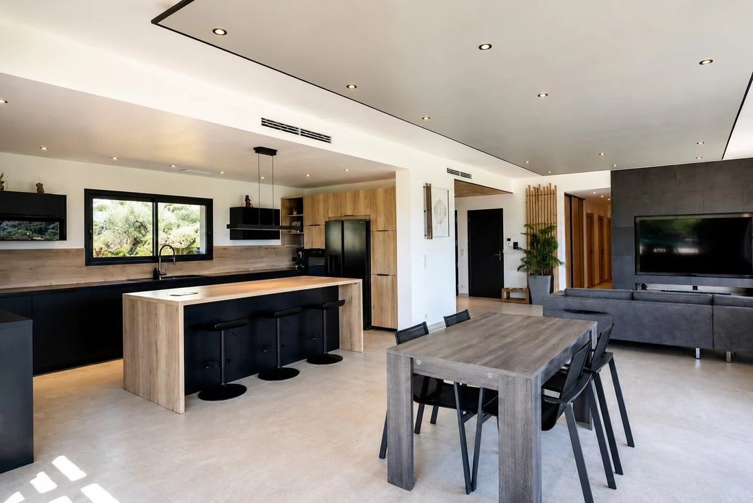 Villa in Fayence, Provence-Alpes-Côte d'Azur, France 5 - 17687916
