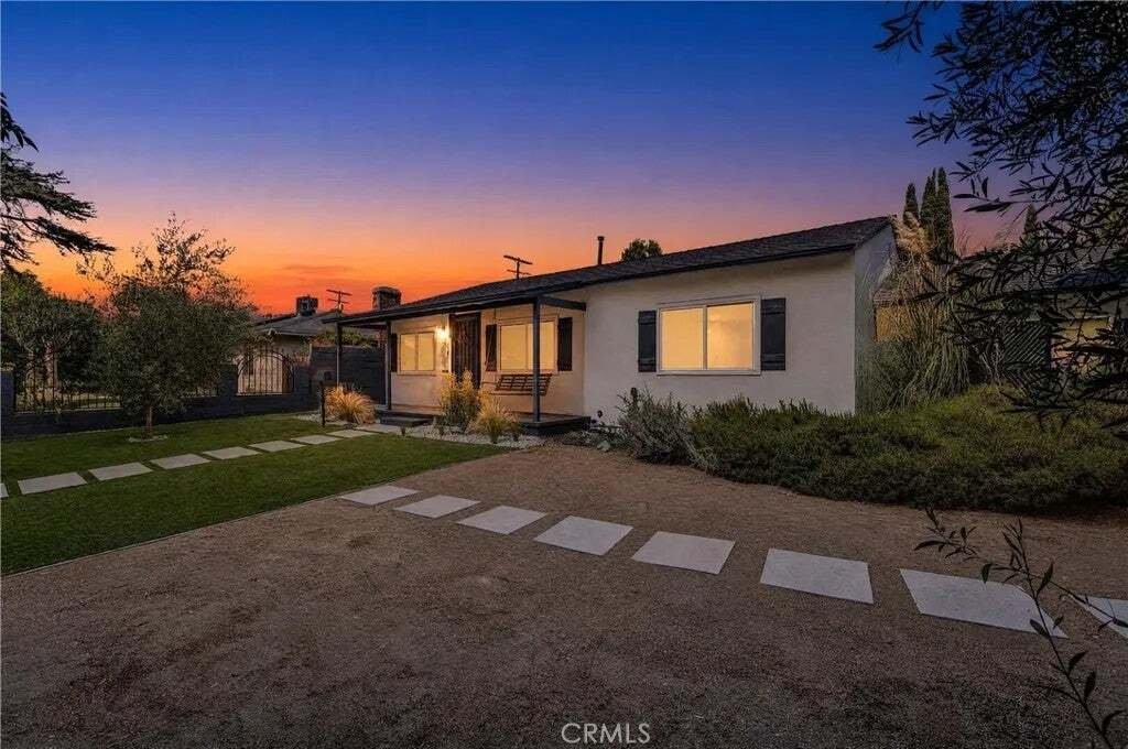 Condo in Los Angeles, California, United States 1 - 18559381