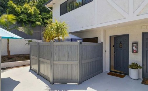 Townhouse in Manhattan Beach, California, United States 1