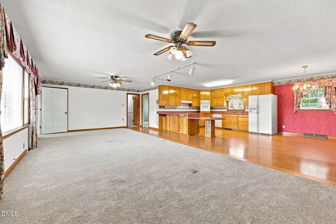House in Sanford, North Carolina, United States 4 - 18558789