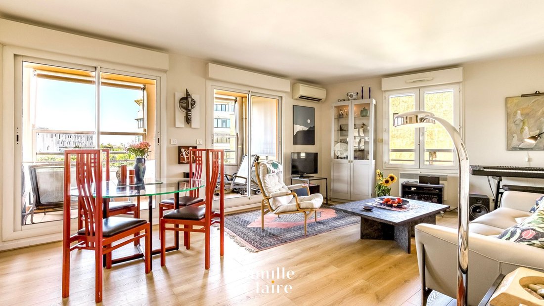 Apartment in Granettes-Jauberte-Sainte Anne, Aix-en-Provence, France 1 - 18565576