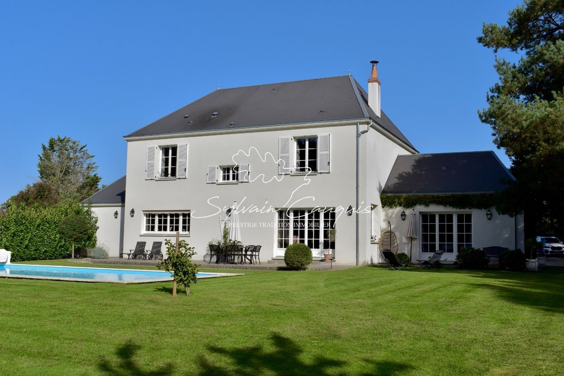 House in Sully-sur-Loire, Centre-Val de Loire, France 3 - 16336889