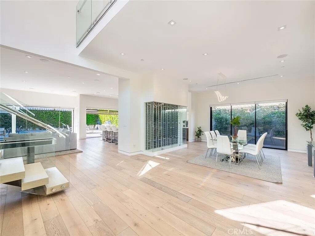 House in Los Angeles, California, United States 5 - 18559436