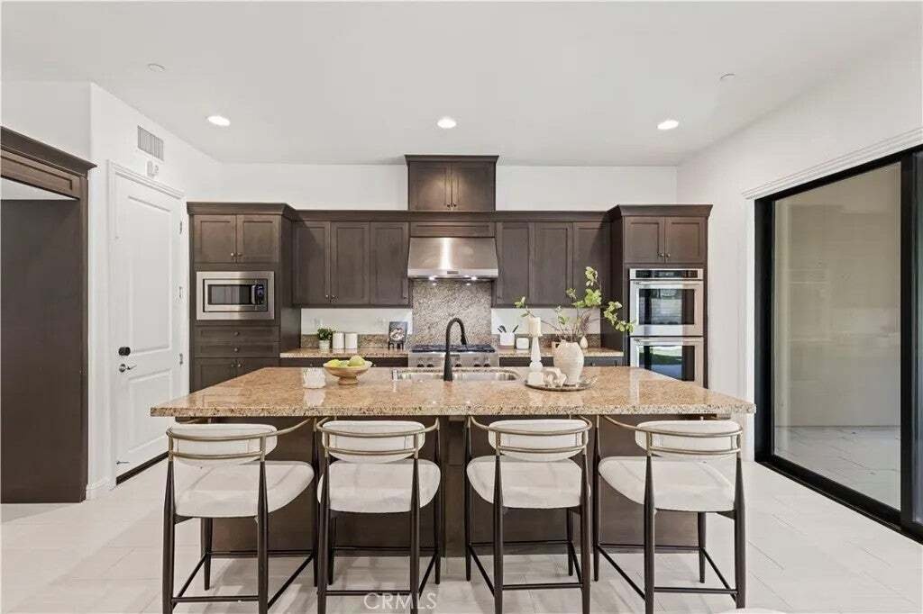 House in Lake Forest, California, United States 4 - 18559520