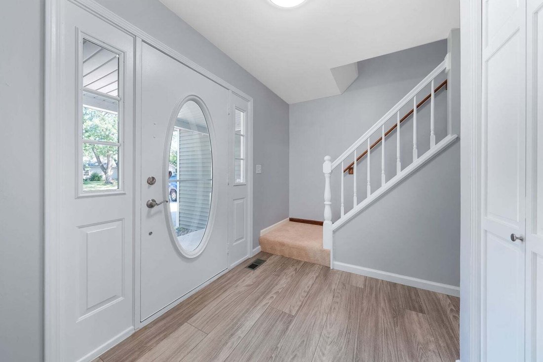 House in South Elgin, Illinois, United States 2 - 18562545