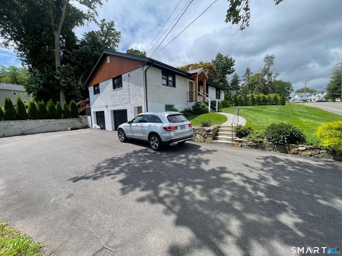 House in Milford, Connecticut, United States 2 - 18558301