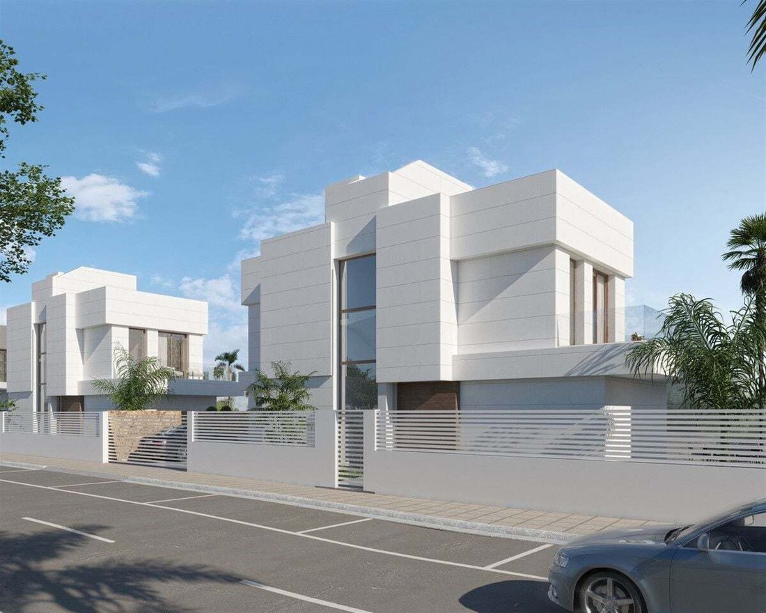 Villa in Estepona, Andalusia, Spain 3 - 15232285