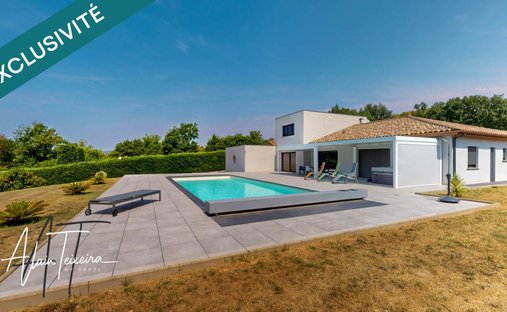 House in Villecroze, Provence-Alpes-Côte d'Azur, France 1