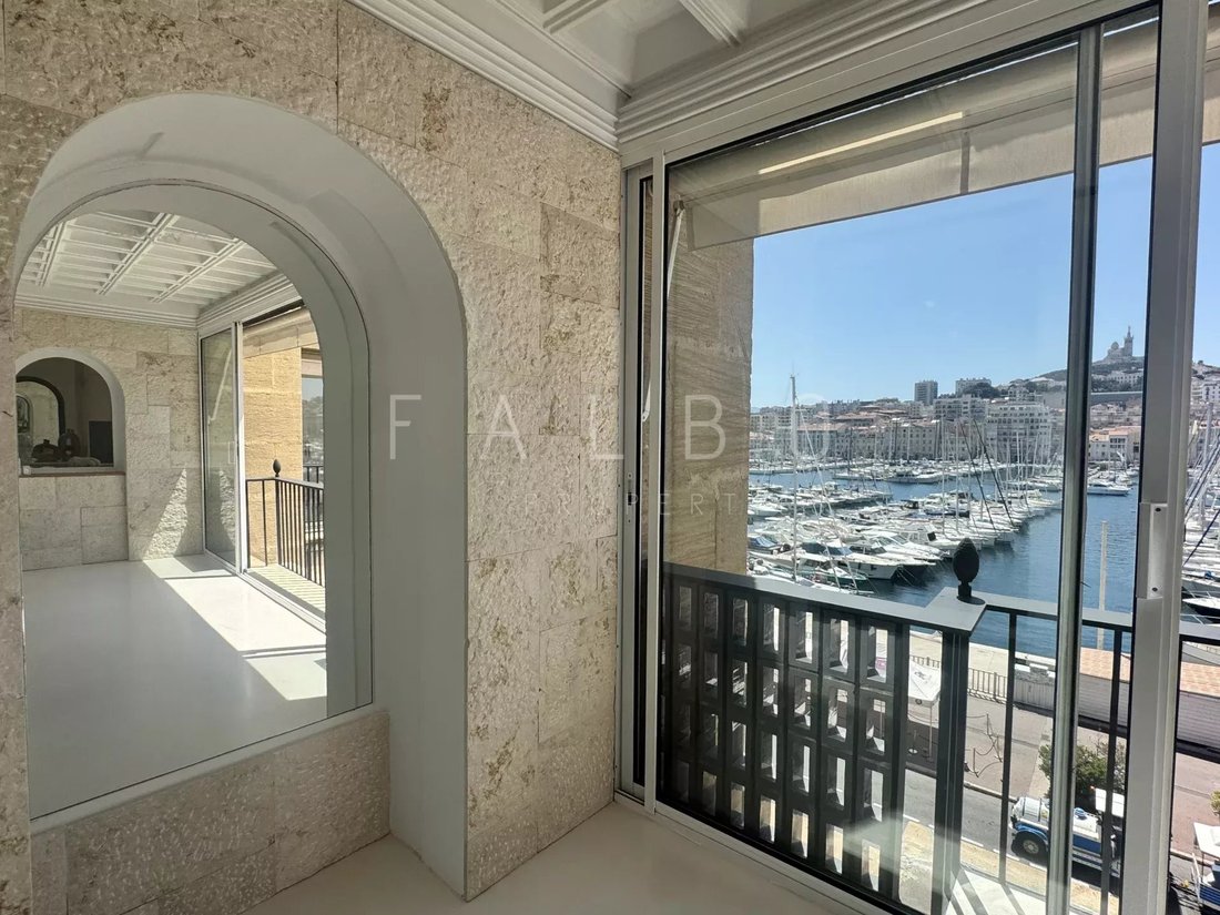 Apartment in Hôtel de Ville, Marseille 2ème, Marseille 2 - 18201597